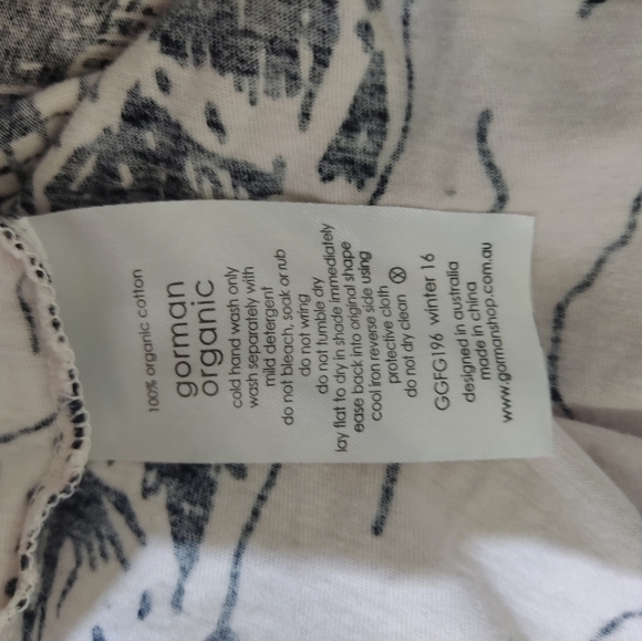 Gorman organics size 6 ain't no mountain tshirt - Picture 4 of 5